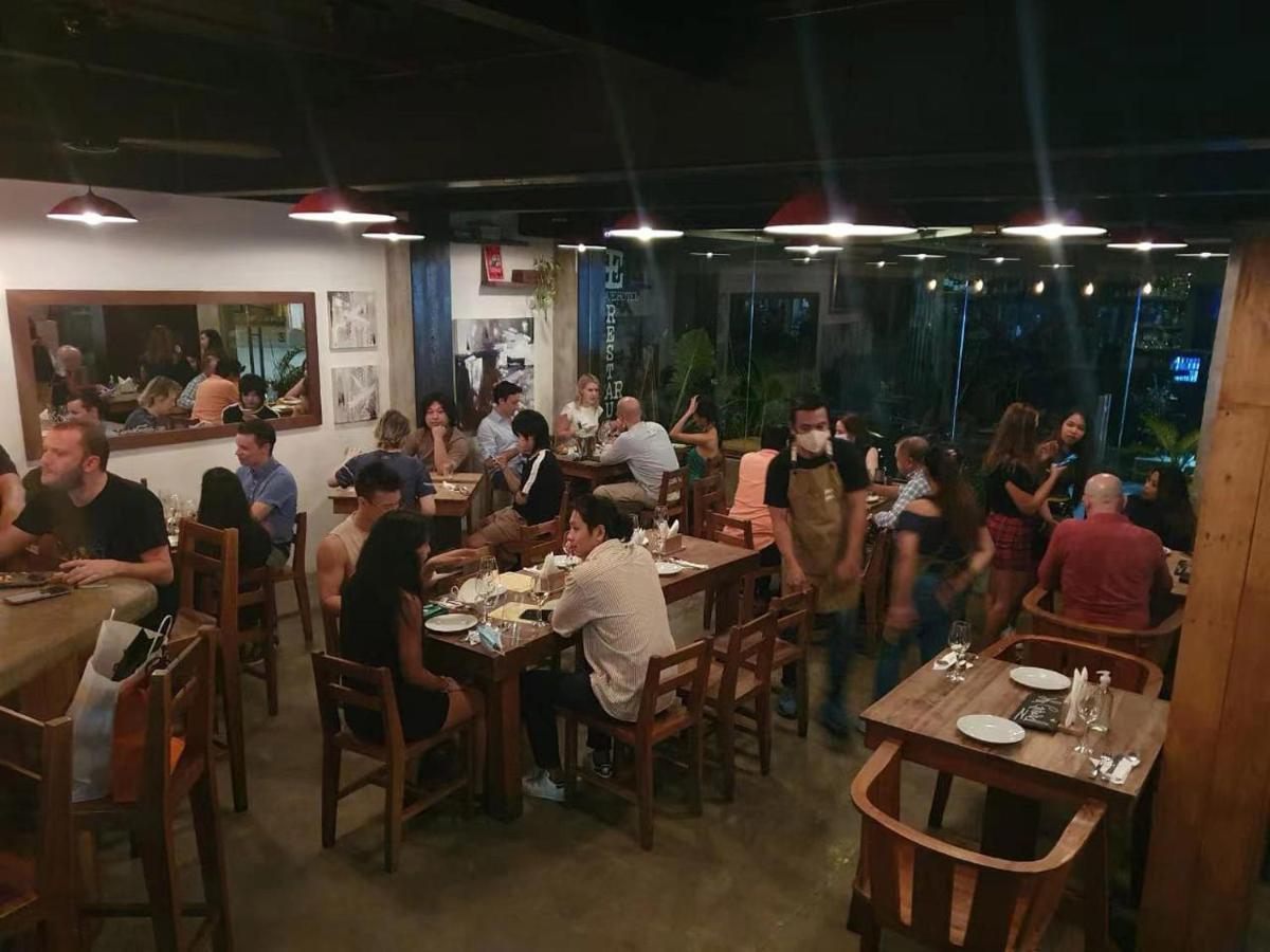 Element Boutique Hotel Makati City Dış mekan fotoğraf